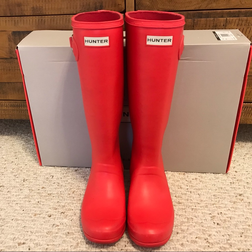 Hunter boots Original Tour Bright Coral *used*